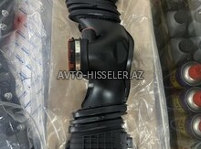 Mercedes OM642 mühərrikin hava borusu